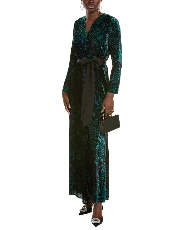 Minimalist Dresses for Simplicity -Diane von Furstenberg Jareth Velvet Wrap Dress